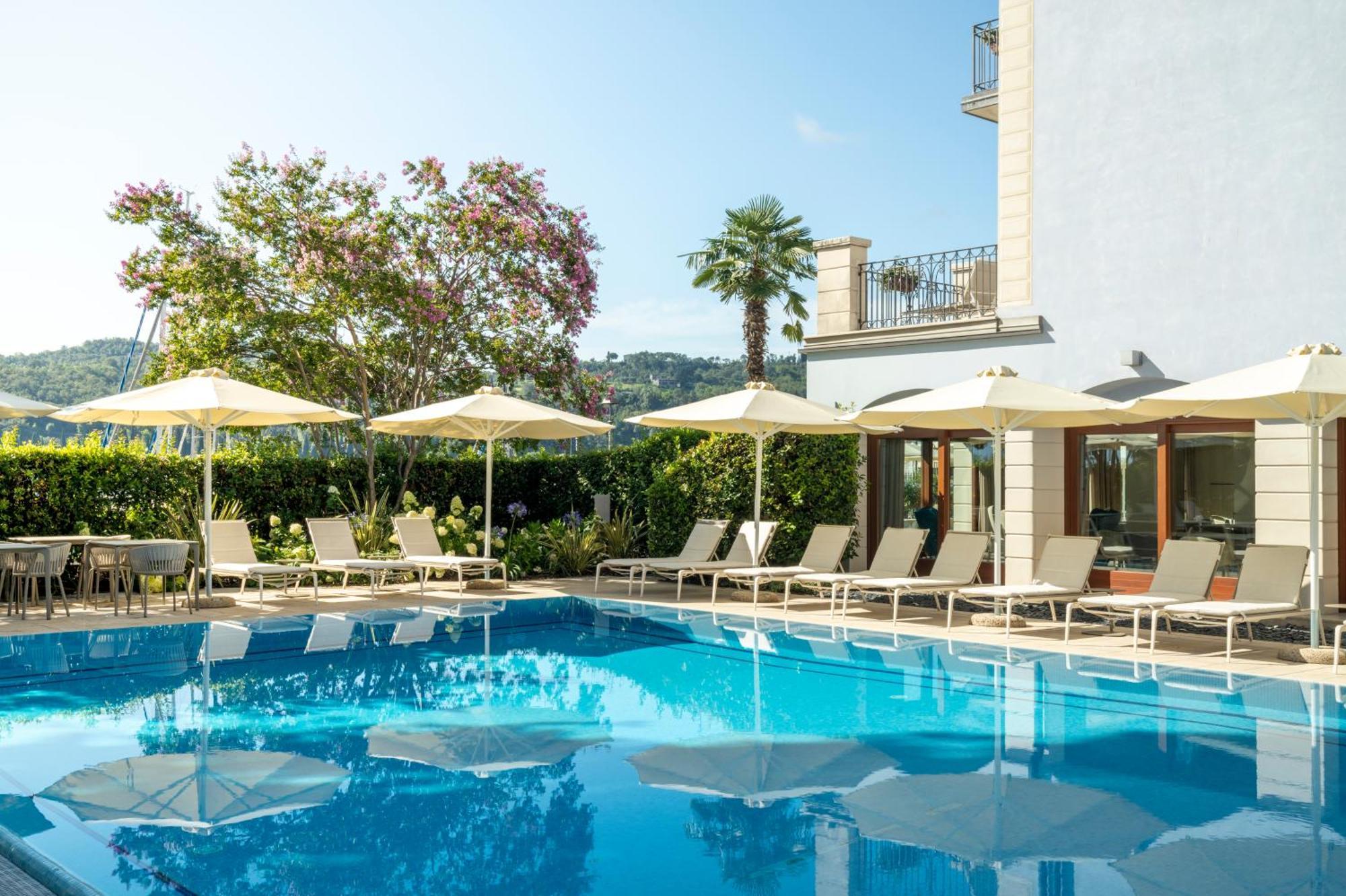 Bellerive Lifestyle Hotel Salo Bagian luar foto