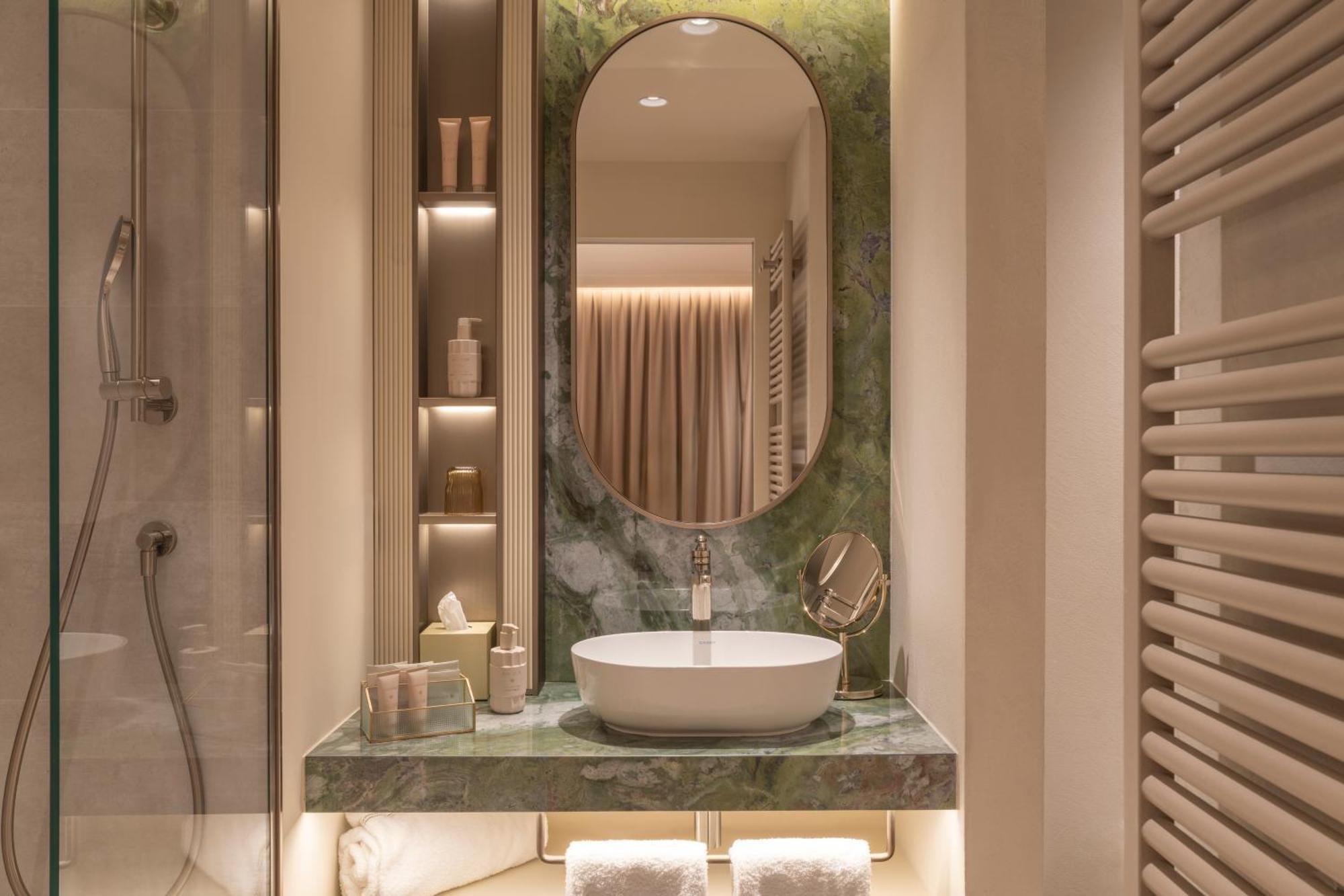 Bellerive Lifestyle Hotel Salo Bagian luar foto